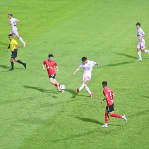 c7娱乐-昔日铁卫复出补强恒大迎战亚冠，布局劳棋